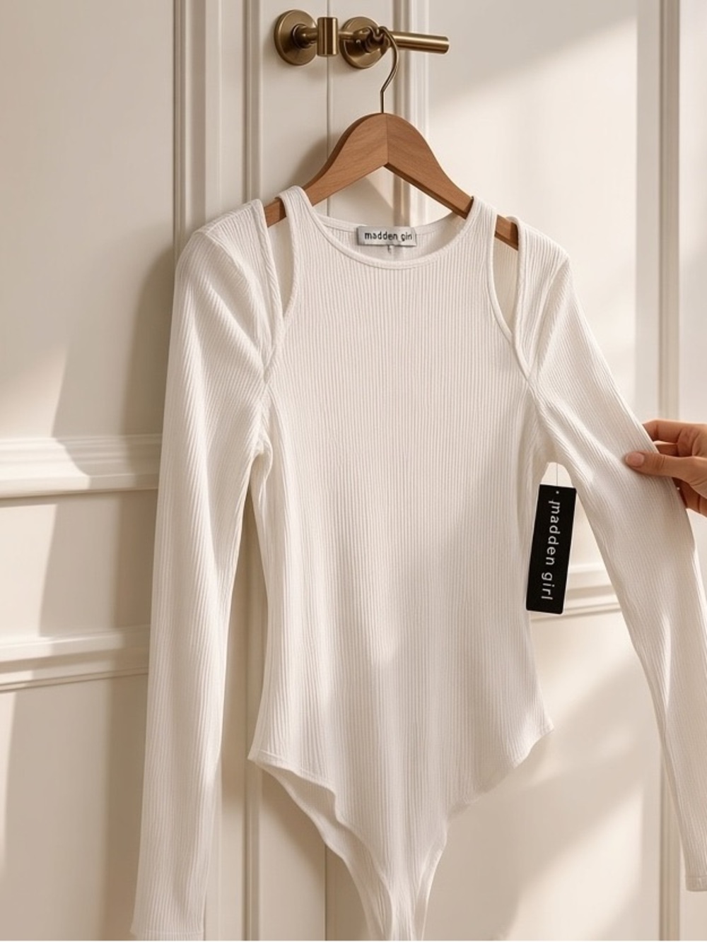 Madden Girl White Long-Sleeve Bodysuit women XS or youth 15/16 years old